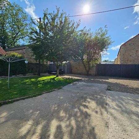 Ravensworth Cottage ภายนอก รูปภาพ
